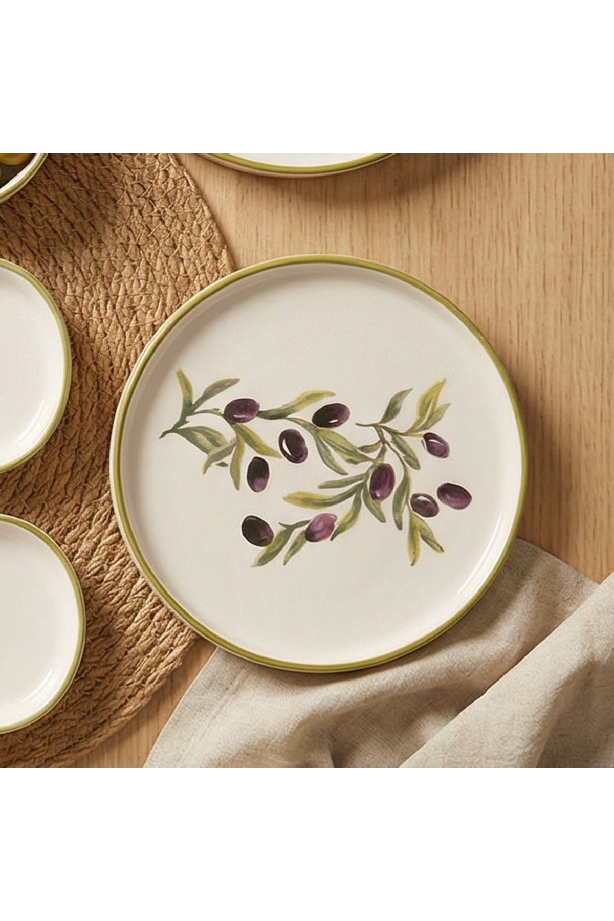 Olive 14 Parça 6 Kişilik Kahvaltı Takımı sofra üzerinde kullanım görüntüsü